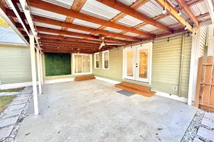 365 S Leroy St, Metter, GA 30439 - Photo 7