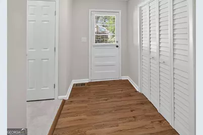 475 Center Hill Avenue NW, Atlanta, GA 30318 - Photo 17