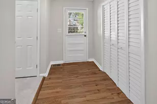 475 Center Hill Ave NW, Atlanta, GA 30318 - Photo 17