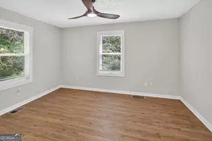 475 Center Hill Ave NW, Atlanta, GA 30318 - Photo 21