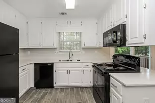 38 Bay Cove Dr, Stockbridge, GA 30281 - Photo 9