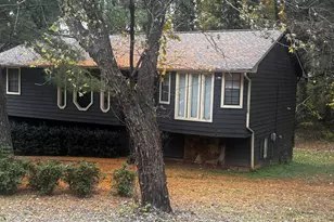 3181 Octavia Ln, Snellville, GA 30039 - Photo 3