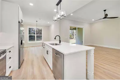 115 Silver Bluff Drive, Brunswick, GA 31523 - Photo 11