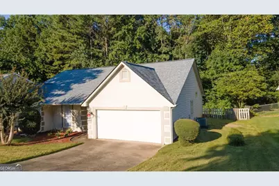 2430 Bankston Circle, Snellville, GA 30078 - Photo 3