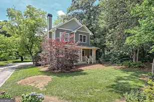 643 Washington St, Clarkesville, GA 30523 - Photo 3