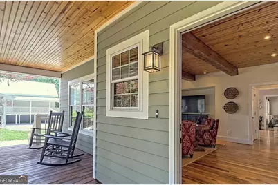 643 Washington Street, Clarkesville, GA 30523 - Photo 11