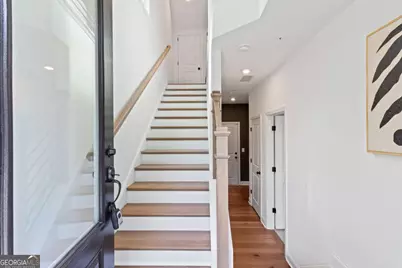 2580 Astaire Court, Atlanta, GA 30318 - Photo 3