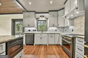 577 Blackberry, Mineral Bluff, GA 30559 - Photo 5