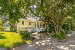 118 Grand Oaks Ln, Saint Simons, GA 31522 - Photo 1