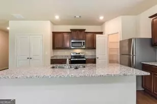 133 Innis Brk Cir, Cartersville, GA 30120 - Photo 5