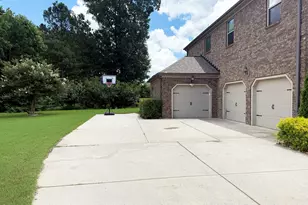 1869 Schofield Dr, Hampton, GA 30228 - Photo 5