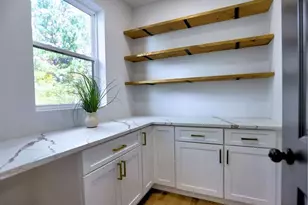 2590 Bates St, Smyrna, GA 30080 - Photo 7