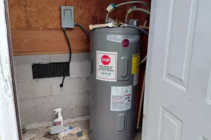 534 Hanson St, Macon, GA 31206 - Photo 13