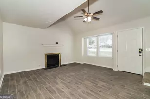 7073 Stonecreek Dr, Douglasville, GA 30134 - Photo 3