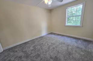 2411 Riverside Dr, Valdosta, GA 31602 - Photo 11