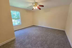 2411 Riverside Dr, Valdosta, GA 31602 - Photo 15