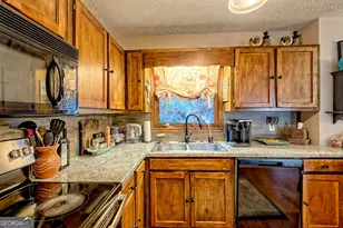 81 Lost Valley Dr, Sky Valley, GA 30537 - Photo 15