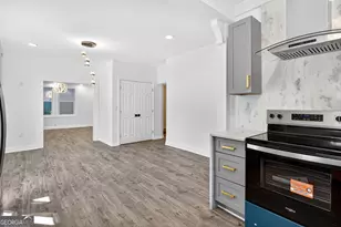 208 Royal Ave, Hogansville, GA 30230 - Photo 15