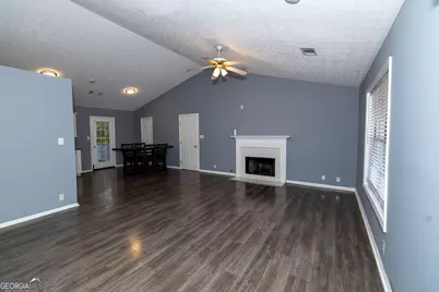 1025 Hunters Oak Trail, Sugar Hill, GA 30518 - Photo 3