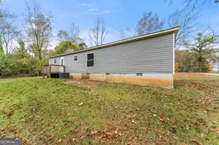 10454 Duncan Bridge Rd, Cleveland, GA 30528 - Photo 21