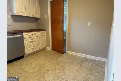 2526 Old Holton Road, Macon, GA 31204 - Photo 9