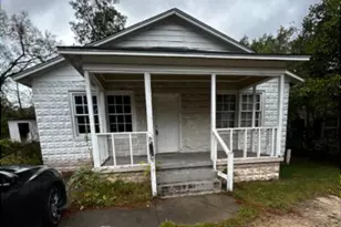 1104 N Franklin St, Dublin, GA 31021 - Photo 1