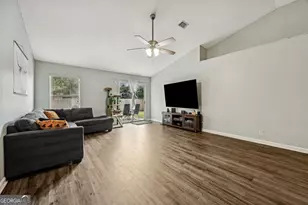 102 Lake Wisteria Ct, Kingsland, GA 31548 - Photo 13