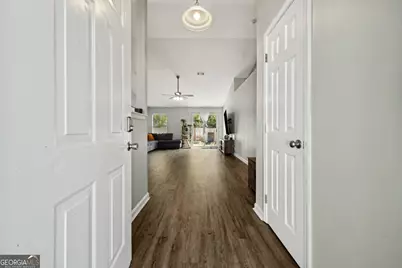 102 Lake Wisteria Court, Kingsland, GA 31548 - Photo 9