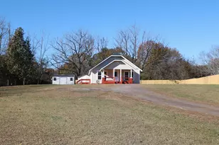 1045 Fairview School Rd, Demorest, GA 30535 - Photo 3