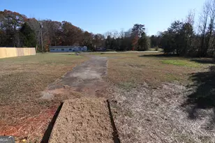 1045 Fairview School Rd, Demorest, GA 30535 - Photo 11