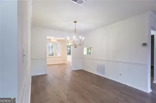 45 St Claire Ln NE, Atlanta, GA 30324 - Photo 19