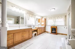 2574 Lower Hartley Bridge Rd, Byron, GA 31008 - Photo 19