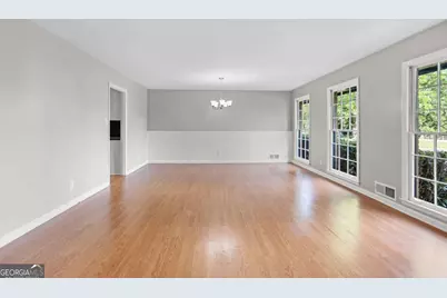 115 Linda Way, Fayetteville, GA 30215 - Photo 9