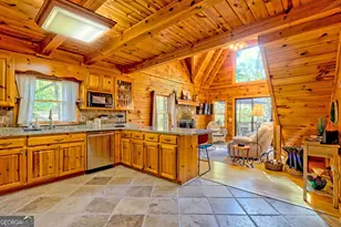 2146 Bend N Hickory Rd, Toccoa, GA 30577 - Photo 3