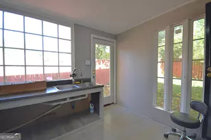 6397 E Meyer Dr, Morrow, GA 30260 - Photo 47