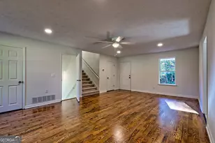 271 Modoc Dr, Cornelia, GA 30531 - Photo 9