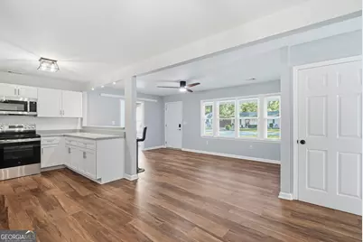 23 Brookview Drive, Savannah, GA 31406 - Photo 13