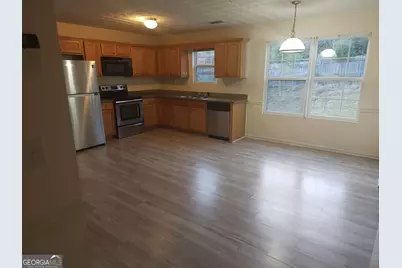 250 Grand Magnolia Street, Jackson, GA 30233 - Photo 9