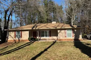 586 Ridge Ave SW, Mableton, GA 30126 - Photo 1