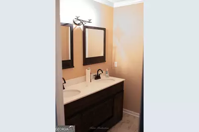 943 Madison Avenue, Valdosta, GA 31602 - Photo 9