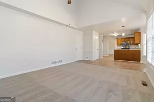 3477 Chinaberry Ln, Snellville, GA 30039 - Photo 9