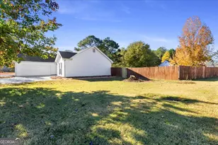 2355 Range Heights Terrace, Loganville, GA 30052 - Photo 7