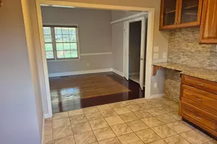 3911 Oak Harbour Dr, Gainesville, GA 30506 - Photo 11