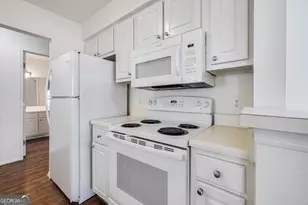 12300 Apache Ave, Savannah, GA 31419 - Photo 17