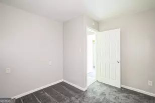 6770 Burkhead Dr, Union City, GA 30291 - Photo 15