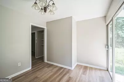 6770 Burkhead Drive, Union City, GA 30291 - Photo 7