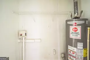 6770 Burkhead Dr, Union City, GA 30291 - Photo 27