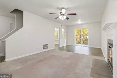 2725 Wildflower Lane, Snellville, GA 30039 - Photo 9