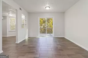 2725 Wildflower Ln, Snellville, GA 30039 - Photo 11