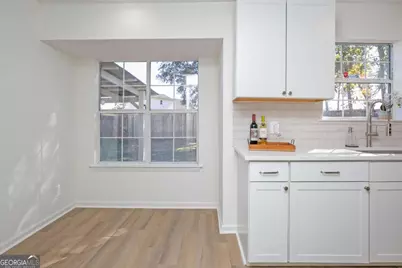 102 Laurelwood Drive, Savannah, GA 31419 - Photo 7